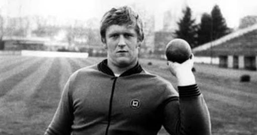 Ime je dobio po meni. Zvao me 'Strikane'. Moj Zlatko stalno mi je pred očima, ko da čujem glas