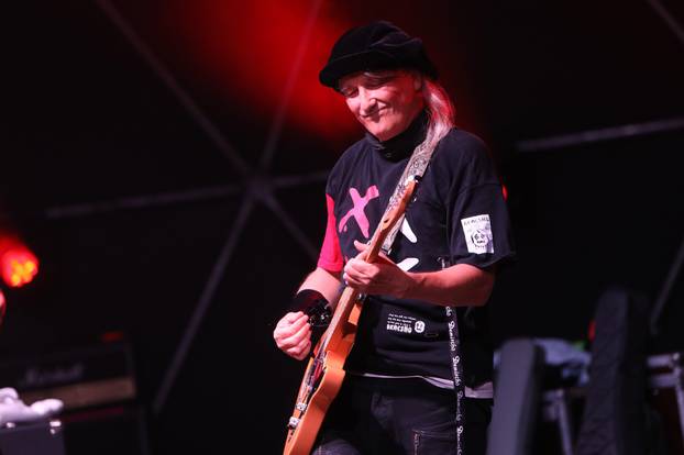 Karlovac: Koncert Plavog orkestra na Danima piva