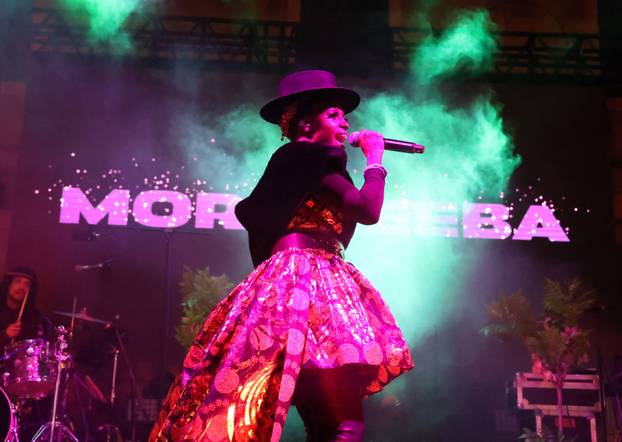 Šibenik:  Britanski trip-hop bend Morcheeba uveo je šibencane i njihove goste u novu 2026.godinu