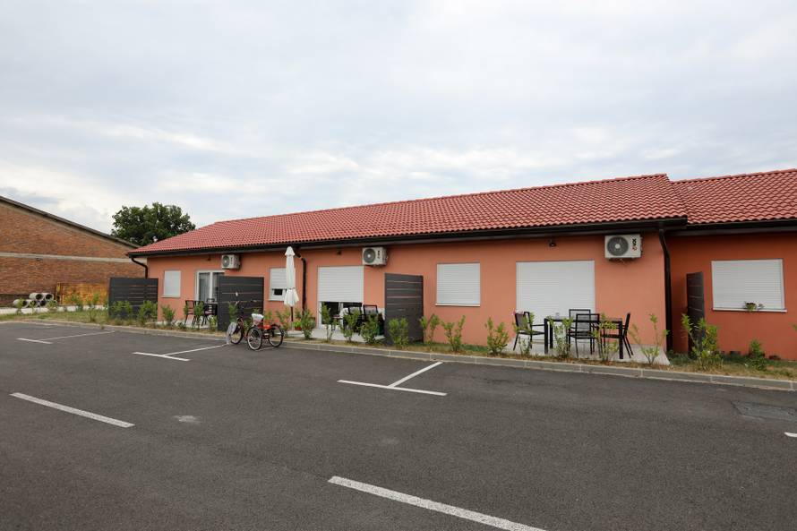 Petrinja: Županijsko naselje "Petrinia"