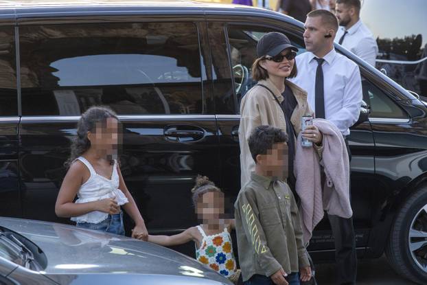 Chrissy Teigen stigla je u pulsku Arenu na koncert supruga Johna Legenda