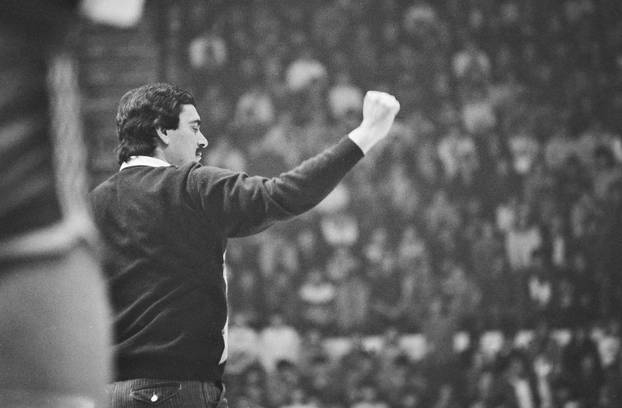Povijesna utakmica kada je KK Zadar pobijedio KK Cibona u finalu Prvenstva Jugoslavije, 26.4.1986.