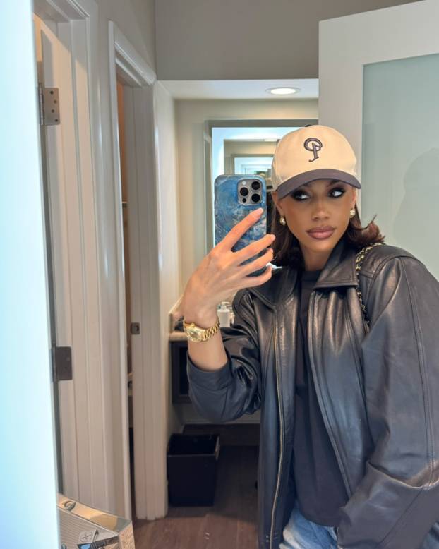 FOTO Košarkašica se skinula za Playboy, a karijera joj tone...