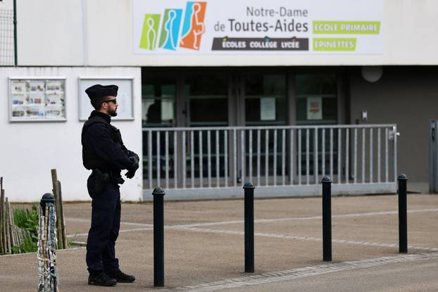 Stabbings at the Notre-Dame-de-Toutes-Aides high school in Nantes