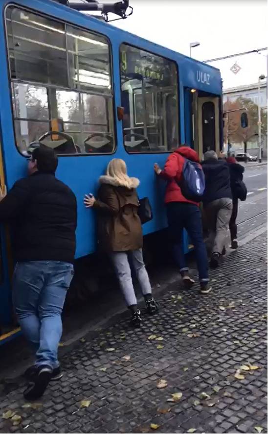 Zajedničkim snagama u bolju budućnost ili barem do Trga...