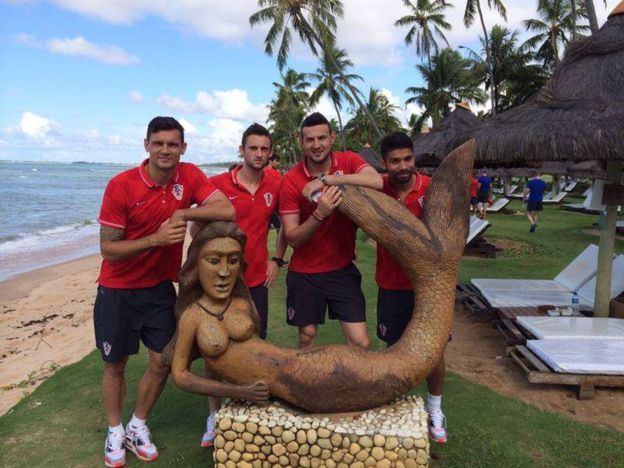 Dejan Lovren / Facebook