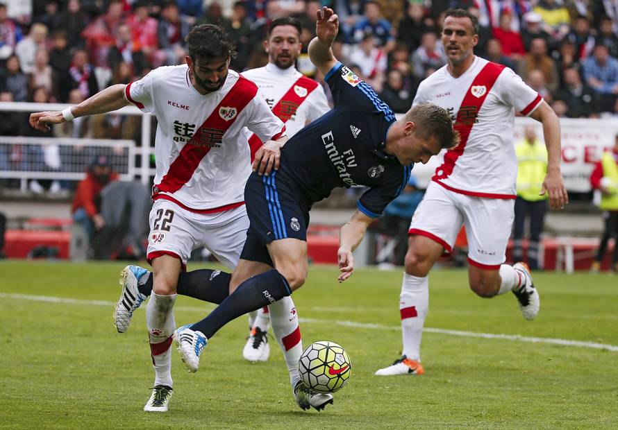 Football Soccer - Spanish Liga BBVA - Rayo Vallecano v Real Madrid