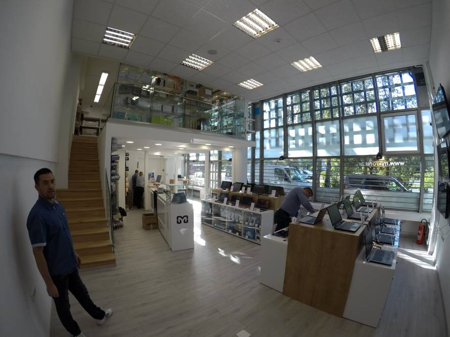 Otvorene dvije poslovnice Mikronisa na Velesajmu