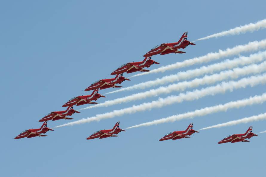 Kraljevska grupa Red Arrows posjetila je naša Krila Oluje