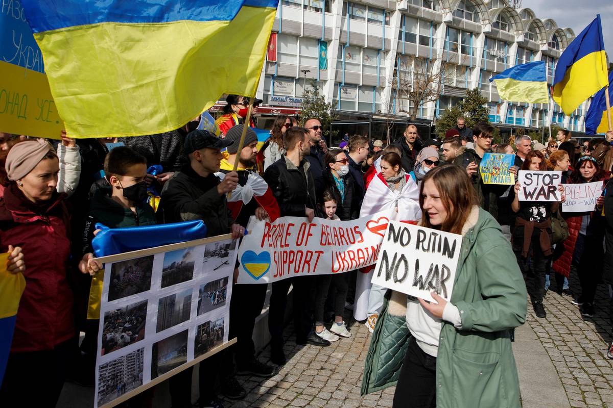 Deseci tisuća prosvjedovali u Europi protiv ruske invazije