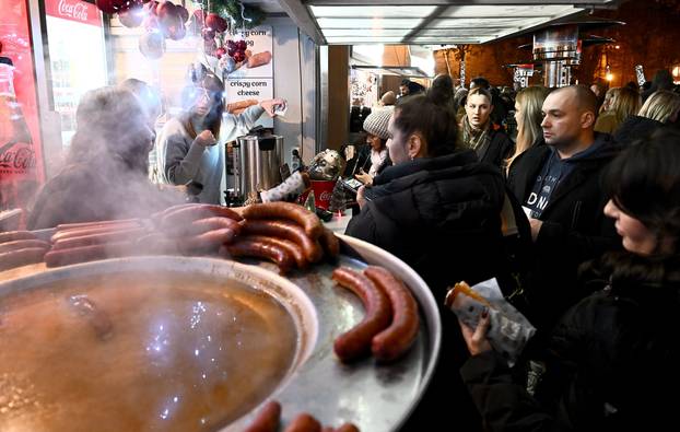 Zagreb: Advenstka ponuda na Zrinjevcu