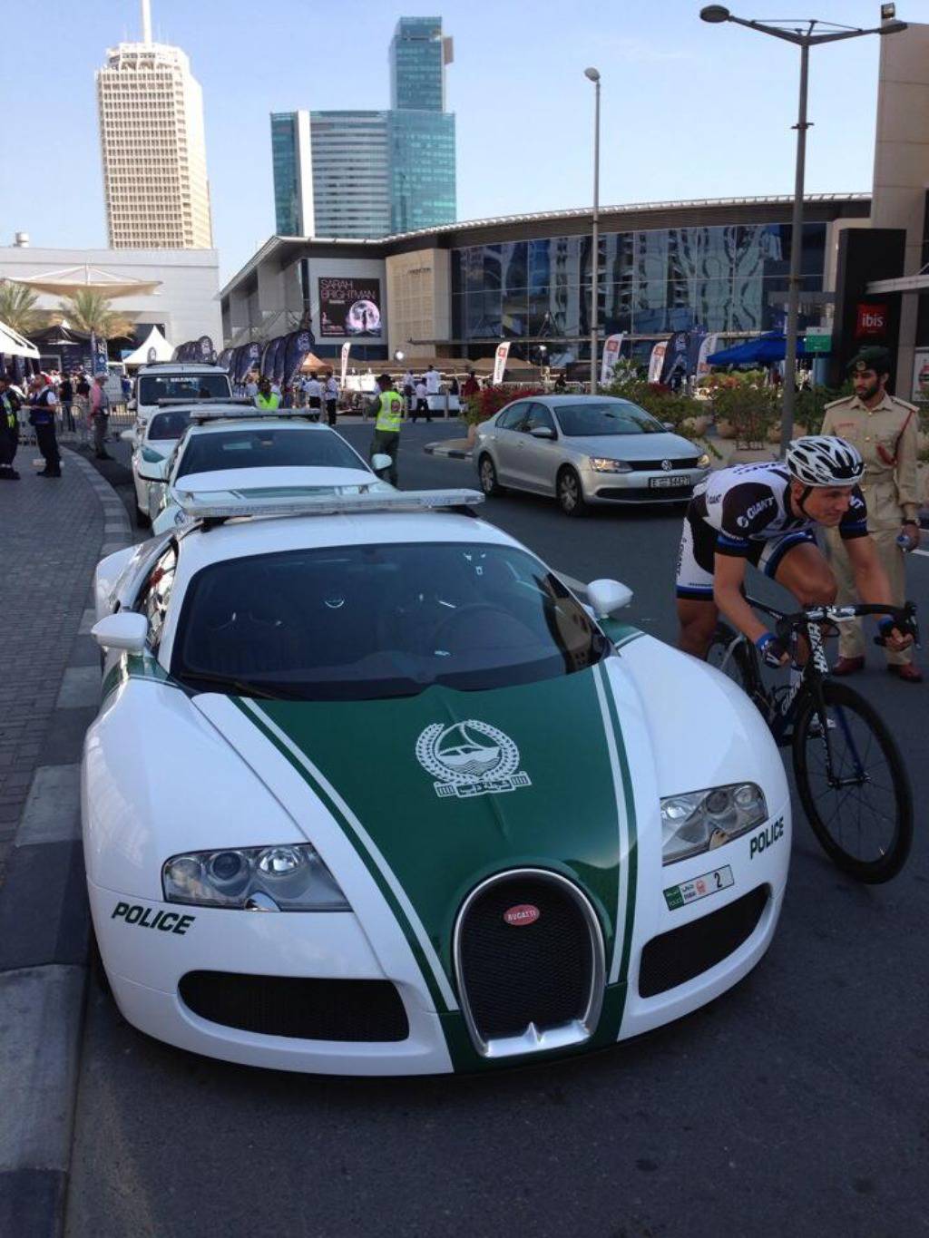 DubaiPoliceHQ/Twitter