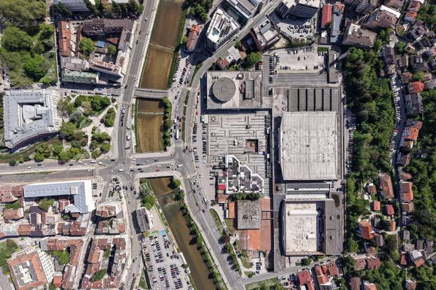 Sarajevo: Pogled iz zraka na dvoranu Skenderija
