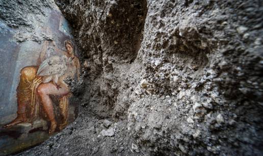 Iznenađenje u Pompejima: Na zidu kuće otkrili erotsku fresku