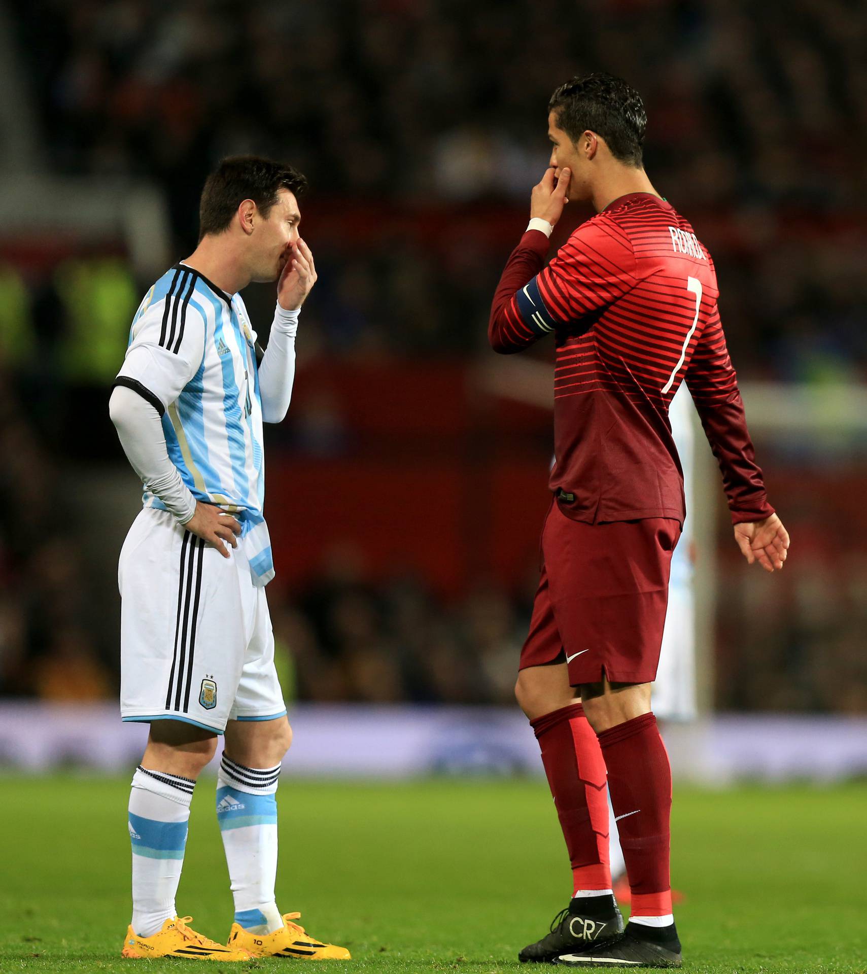 Manchester: Prijateljska utakmica  Argentina - Portugal  