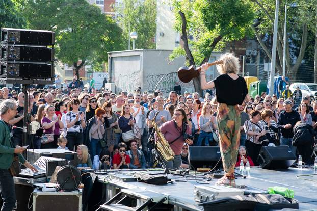 Zagreb: Koncert Darka Rundeka povodom Zagrebačkih kvartova kulture