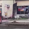 VIDEO Traktorom srušili spomen ploču partizanima, policija je objavila detalje o počiniteljima