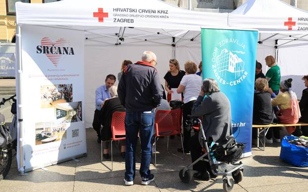 Zagreb: Obilježavanje Svjetskog dana zdravlja na Trgu bana Josipa Jelačića