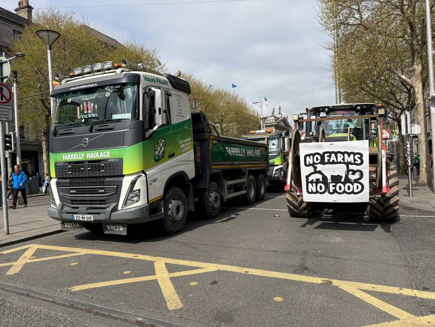 Vehicles block access to Dublin's O'Connell Street