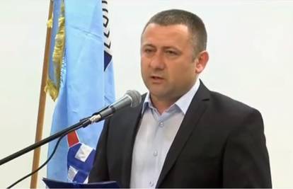 Vukovarsko-srijemski HDZ najavio stegovni postupak protiv župana Damira Dekanića