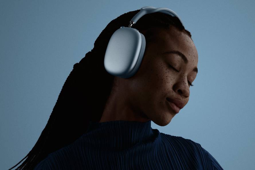 Apple otkrio AirPods Max 2: Izgledaju isto, koštaju isto, evo zašto misle da će opet biti hit