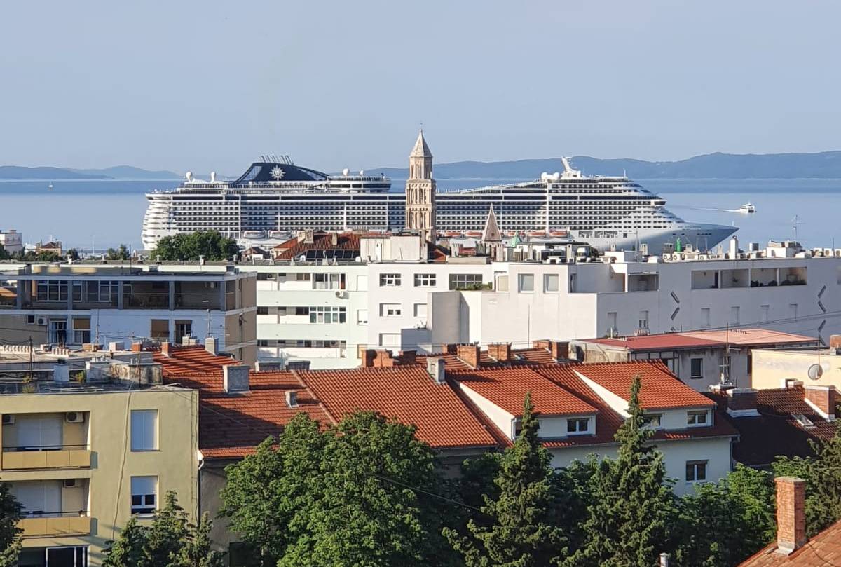 U Split uplovio najveći kruzer do sada: Dugačak je čak 333 metra