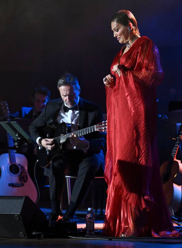 Zagreb: Nina Badrić održala koncert u Lisinskom