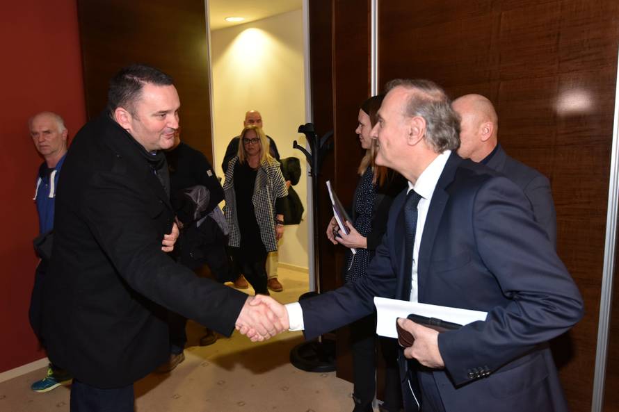 Ribari su malo odahnuli: Dobili odvjetnika, neće platiti kazne