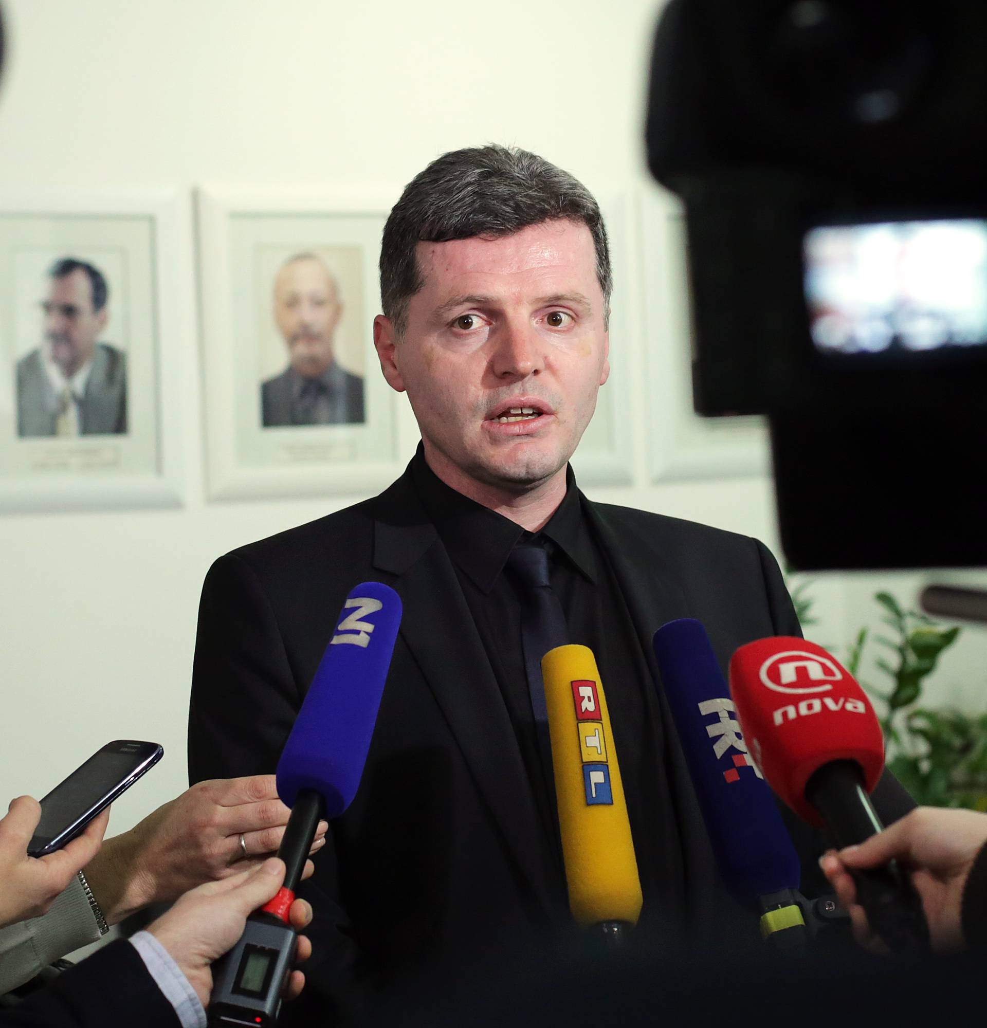 Zbog poskupljenja: HSU traži opoziv ministra Darija Nakića
