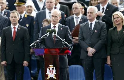 Putin: Smanjit ćemo isporuku Europi ukrade li Ukrajina plin