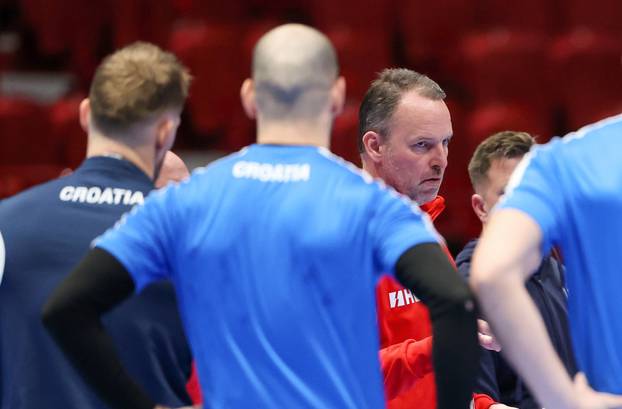 Malmo: Trening hrvatske reprezentacije uoči sutrašnje utakmice protiv Švicarske