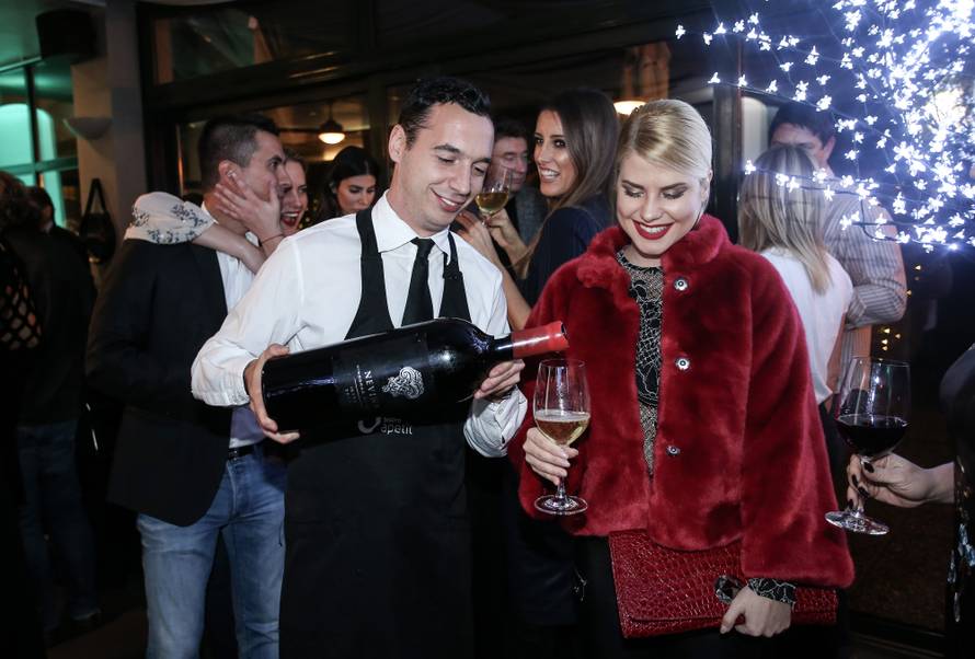 Ljubav: Sarah Josipović i bivši Lane Jurčević vole se  javno