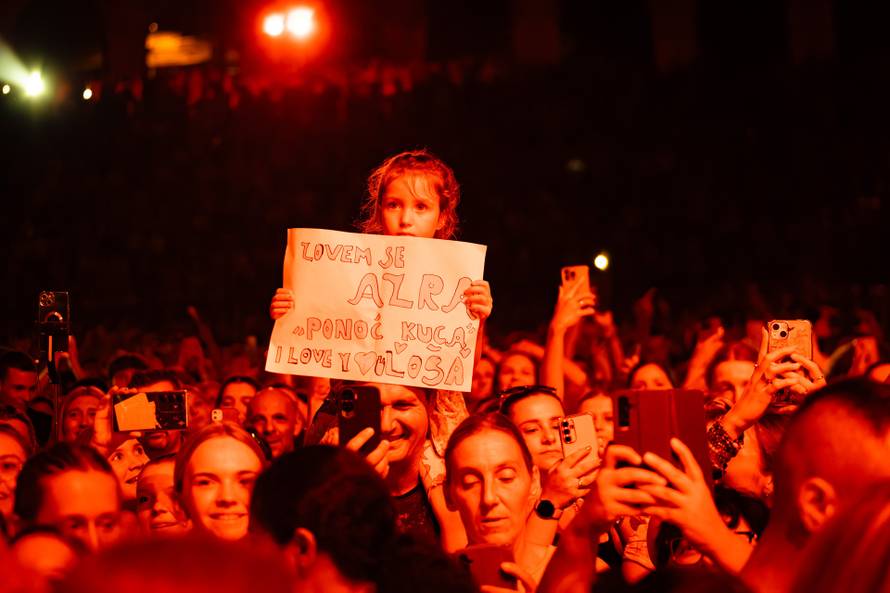 Plavi orkestar oduševio pulsku Arenu: 'Ovo je poseban koncert'