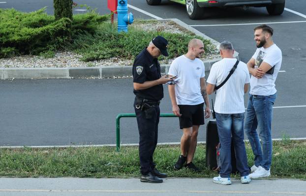 Zagreb: Mu&scaron;karac uo&ccaron;i koncerta Marilyna Mansona dijelio vjerske letke