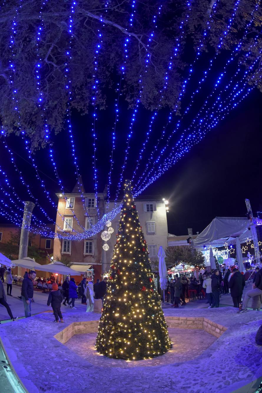SveÄano otvorenje Adventa u Zadru