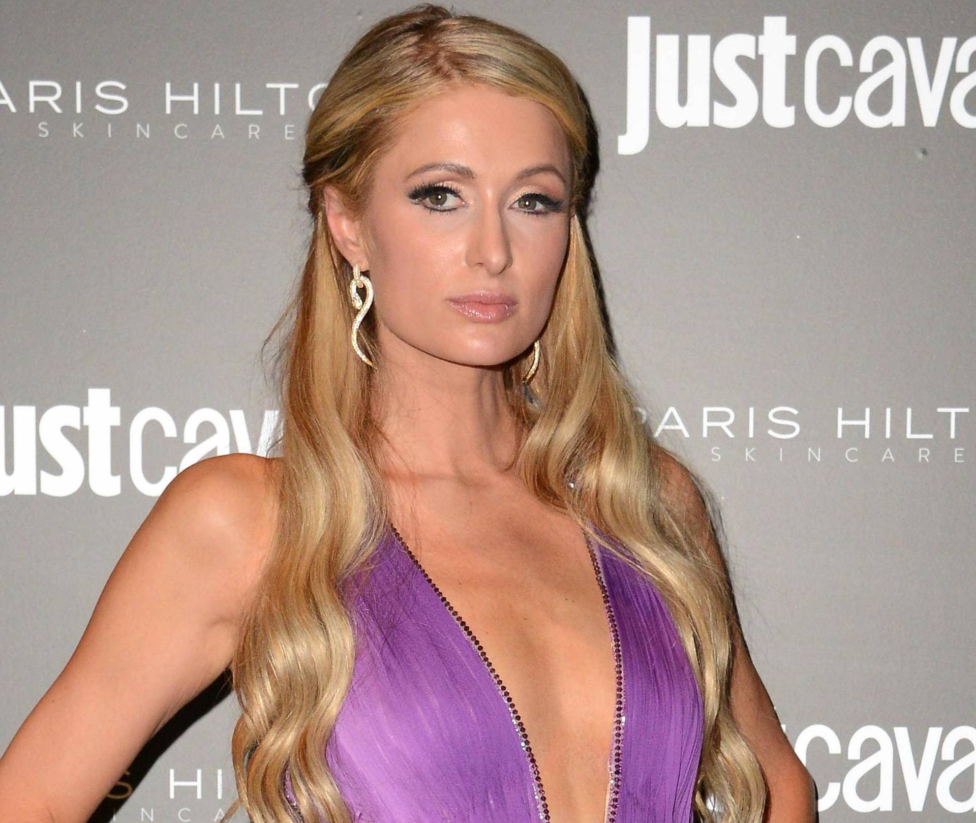 Milan, "Paris Hilton" Skin Care Party