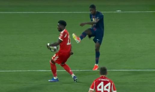 VIDEO Ka&zcaron;njiva ruka ili ne? Evo &scaron;to ka&zcaron;u stru&ccaron;njaci o spornom penalu: '&Scaron;to je trebao u&ccaron;initi?'