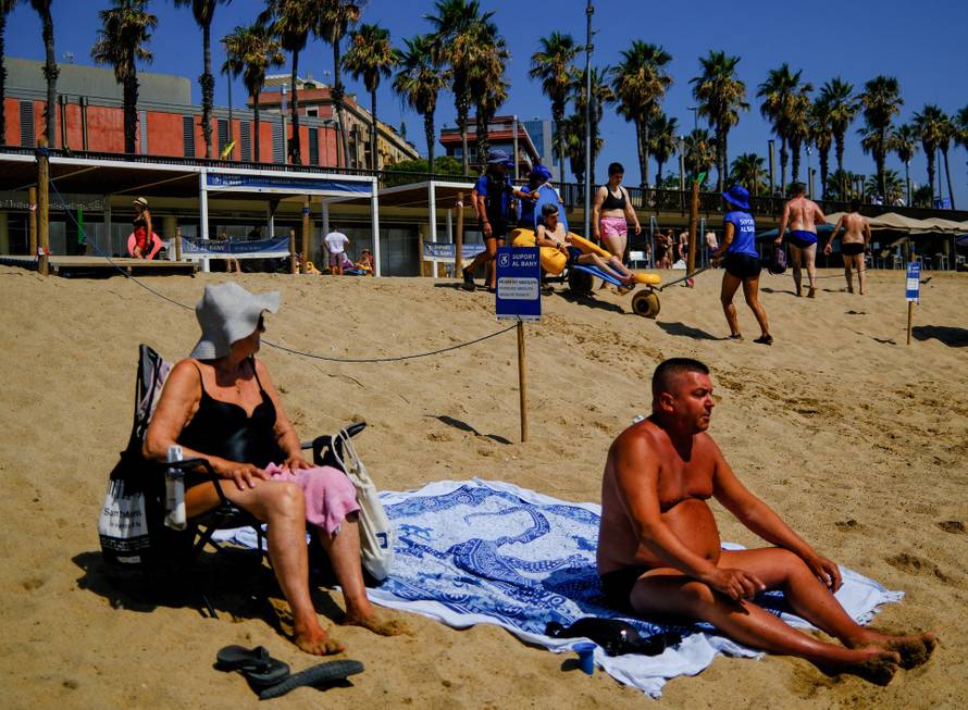 A beach day for everyone: Barcelona's assisted-swimming service amid heatwave