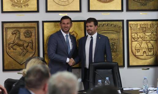 Traži se žetončić: Tko se s lijeva zakotrljao HDZ-u i Kerumu? 'Neka to utvrđuju njihovi šefovi'