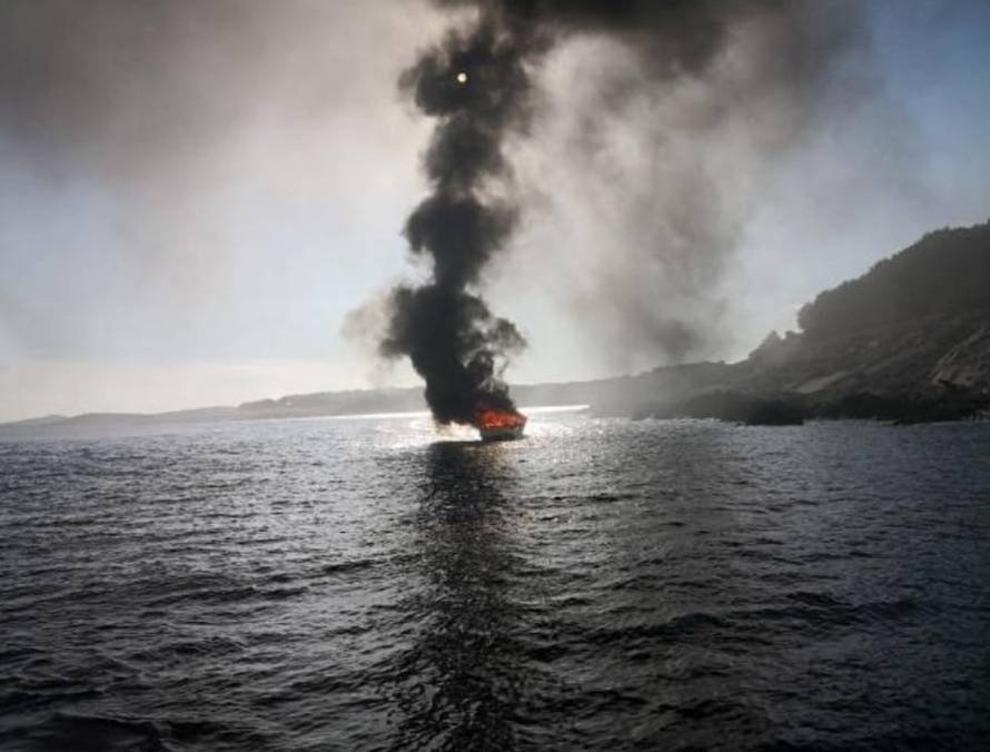 Planuo gliser blizu Šibenika, jedna osoba lakše ozlijeđena