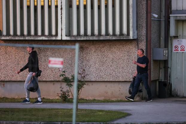 Zagreb: Slavko i Domagoj Galić izlaze iz zatvora Remetinec