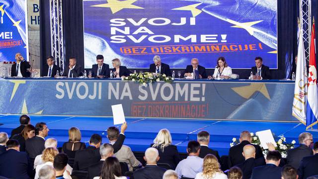 U Mostaru je održano 9. zasjedanje Hrvatskog narodnog sabora BiH