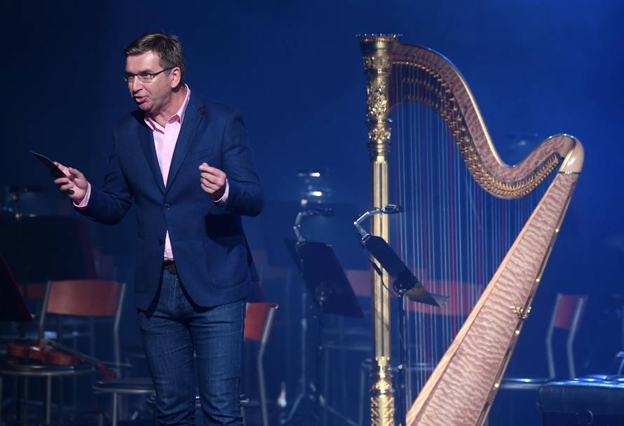 'Ježeva kućica' oduševila djecu i poznate roditelje u Lisinskom