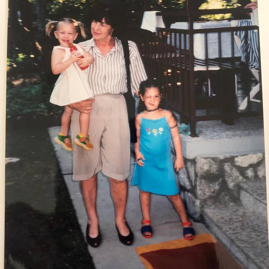 Elizabeta Brodić: 'Dečko nije ljubomoran na tuđe poljupce'