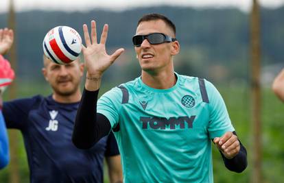 Kale kao iz Matrixa: Golmani Hajduka treniraju s posebnim naočalama. Evo čemu služe