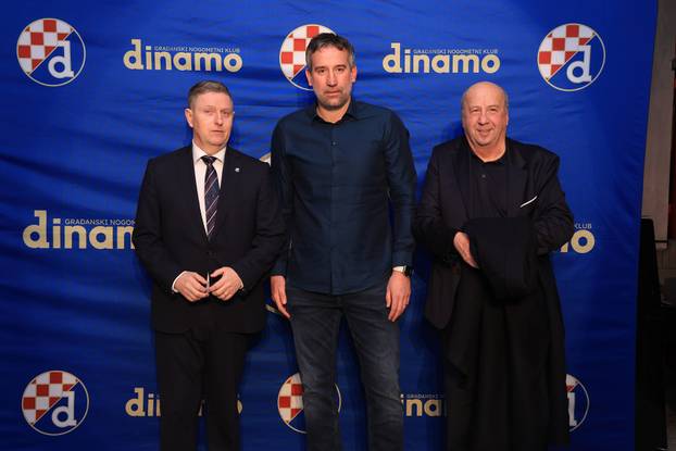 Zagreb: Poznati na svečanoj 300. izvedbi predstave Ćiro