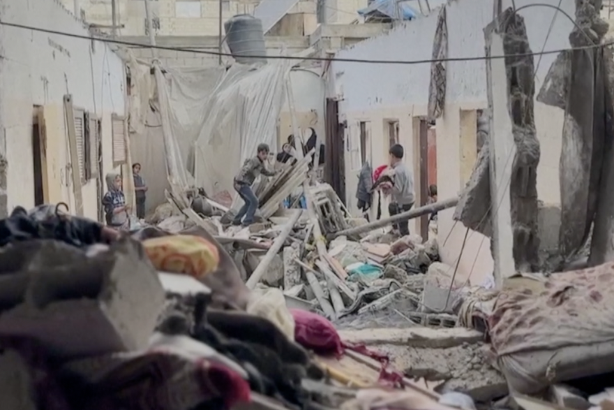 Stanovnici tuguju nakon izraelskog zračnog napada