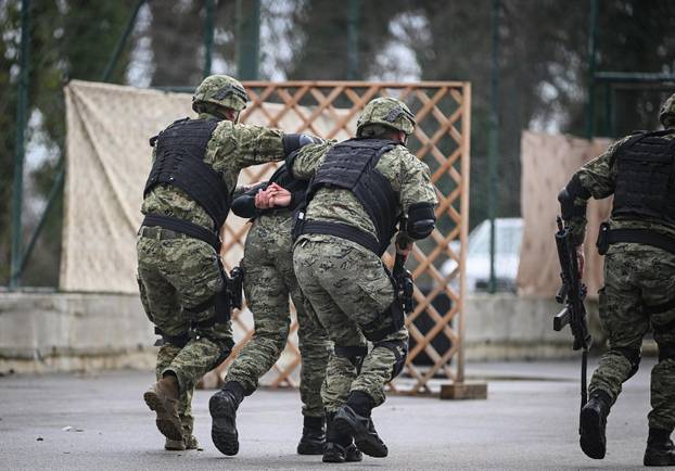 Zagreb: Dan otvorenih vrata Počasno-zaštitne bojne