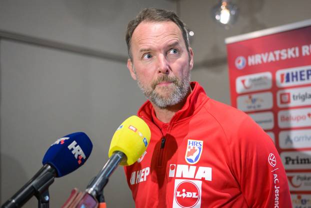 Zagreb: Okupljanje hrvatske rukometne reprezentacije u hotelu Westin