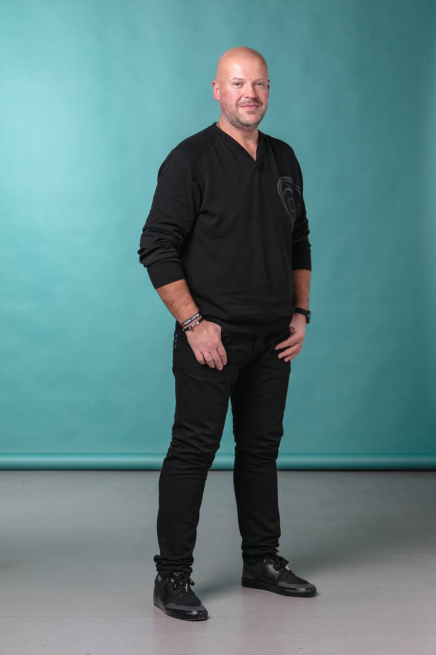 'Bacio' se u biznis: Napravio je parfem za svoje obožavateljice